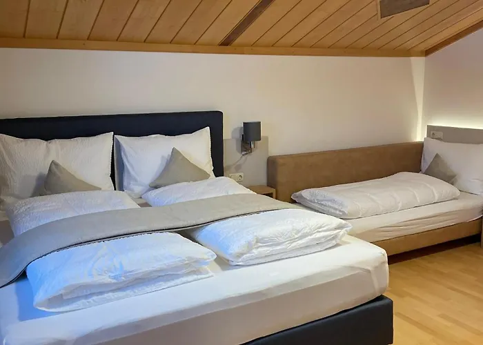 Landhaus Brugger 아파트 살펠덴암스타이너르넨미어